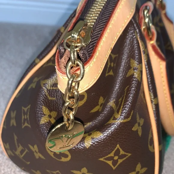 Louis Vuitton Monogram Tivoli PM - Picture 8 of 11